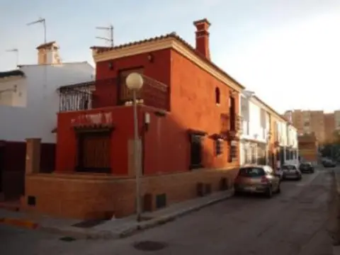 Casa en calle Calderón de la Barca, 1